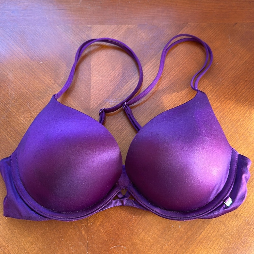 Victoria’s Secret very sexy push-up Bra 32b